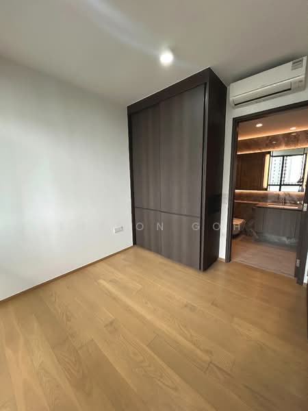 Piccadilly Grand, 5 Northumberland Road, 1 Bedroom, 517 sqft, Condominium For Sale, by Sharon Goh, 500216784 - Master bedroom - PropertyGuru.com.sg