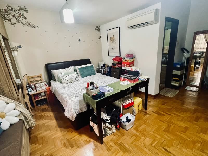 Rosyth Terrace, Rosyth Terrace, 4 Bedrooms, 3,495 sqft, Corner Terrace For Sale, by Elaine Teo, 500216791 - Bedroom - PropertyGuru.com.sg