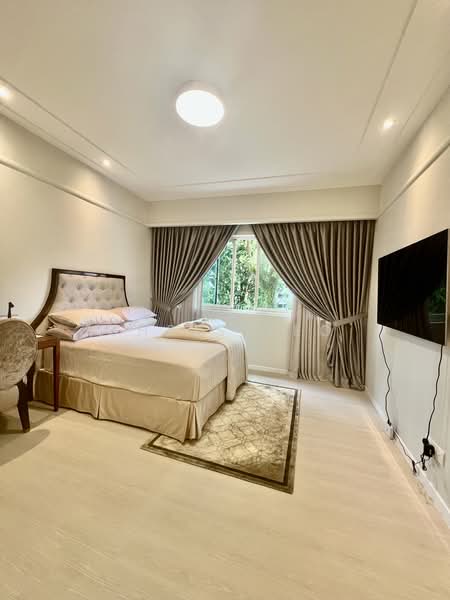 Sommerville Grandeur, 1 Farrer Drive, 2 Bedrooms, 1,195 sqft, Condominium For Rent, by Chris Yeo, 500216792 - Bedroom - PropertyGuru.com.sg