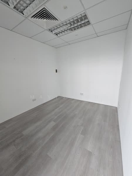Woods Square, 8 Woodlands Square, 1,044 sqft, Office For Sale, by Mavis Goh, 500216793 - Interior - CommercialGuru.com.sg