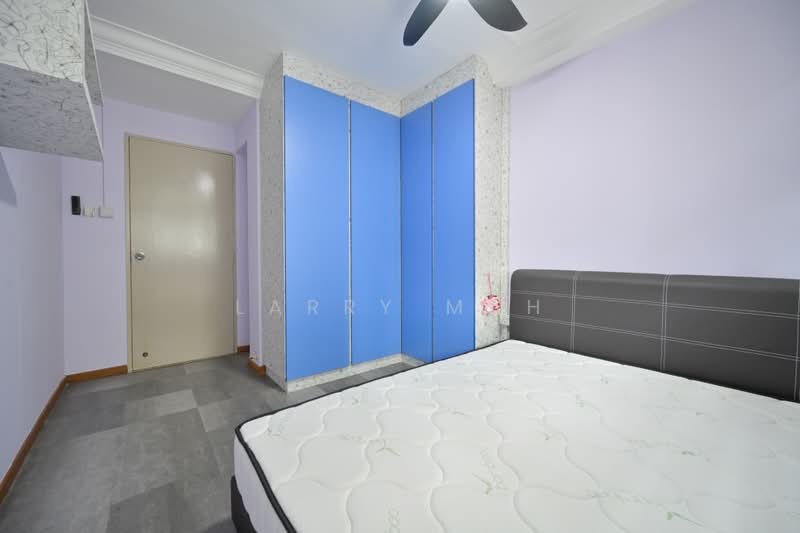 576 Woodlands Glen, 576 Woodlands Drive 16, 3 Bedrooms, 1,184 sqft, HDB Flat For Sale, by Larry Mah, 500216797 - Bedroom - PropertyGuru.com.sg