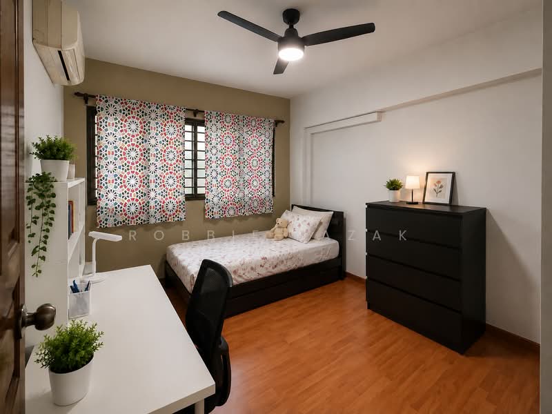210 Bukit Batok Street 21, 210 Bukit Batok Street 21, 3 Bedrooms, 1,119 sqft, HDB Flat For Sale, by Robbie Razak, 500216800 - Bedroom - PropertyGuru.com.sg