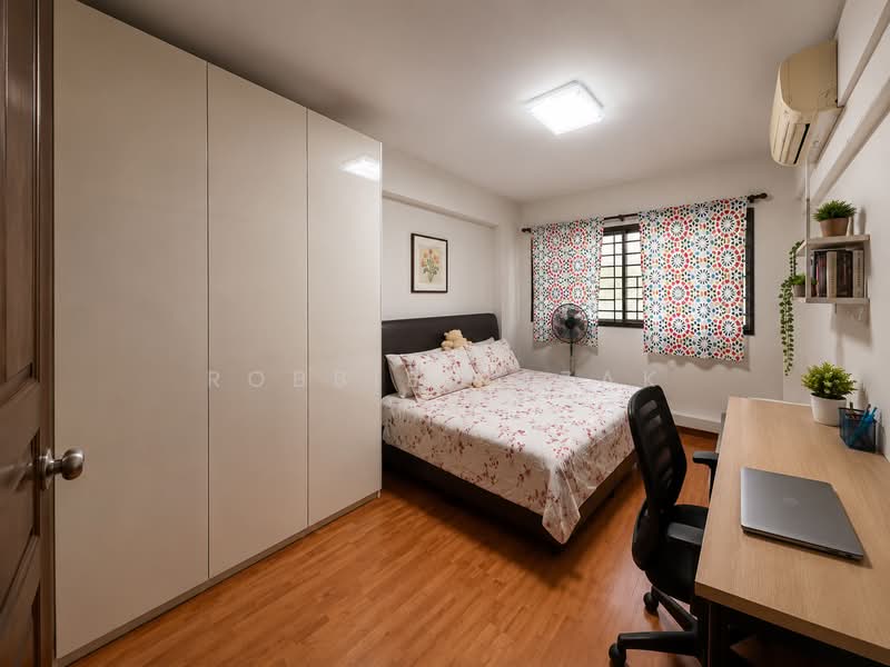 210 Bukit Batok Street 21, 210 Bukit Batok Street 21, 3 Bedrooms, 1,119 sqft, HDB Flat For Sale, by Robbie Razak, 500216800 - Bedroom - PropertyGuru.com.sg