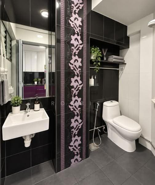210 Bukit Batok Street 21, 210 Bukit Batok Street 21, Dairy Farm / Bukit Panjang / Choa Chu Kang, 3 Bedrooms, 1,119 sqft, HDB Flat For Sale, by Robbie Razak, 500216800 - Bathroom - PropertyGuru.com.sg