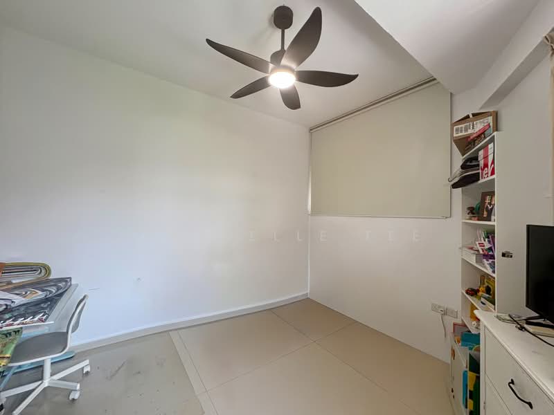 Move-in condition 3-storey corner terrace in prime D15!, , 6 Bedrooms, 4,200 sqft, Corner Terrace For Sale, by Annabelle Tee, 500216801 - Study - PropertyGuru.com.sg