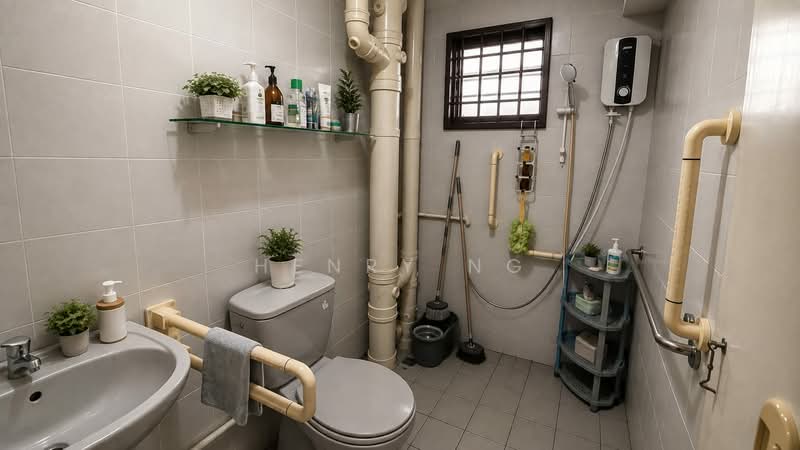 486 Choa Chu Kang Avenue 5, 486 Choa Chu Kang Avenue 5, Room Rental, 120 sqft, HDB Flat For Rent, by Henry Ng, 500216804 - Bathroom - PropertyGuru.com.sg