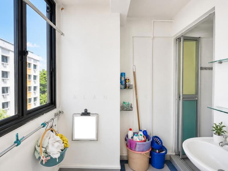 51 Circuit Road, 51 Circuit Road, Macpherson / Potong Pasir, 1 Bedroom, 452 sqft, HDB Flat For Rent, by Alan Huy, 500216820 - Balcony - PropertyGuru.com.sg