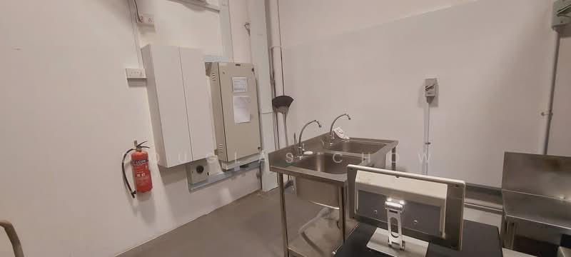 Gemini @ Sims, 2 Sims Close, Eunos / Geylang / Paya Lebar, 667 sqft, Light Industrial (B1) For Sale, by Douglas Chow, 500216834 - Interior - CommercialGuru.com.sg