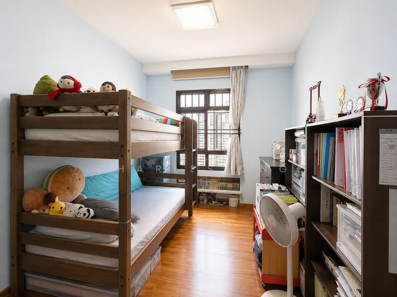 79B Toa Payoh Central, 79B Toa Payoh Central, 3 Bedrooms, 979 sqft, HDB Flat For Sale, by Charles Ong, 500216838 - Bedroom - PropertyGuru.com.sg