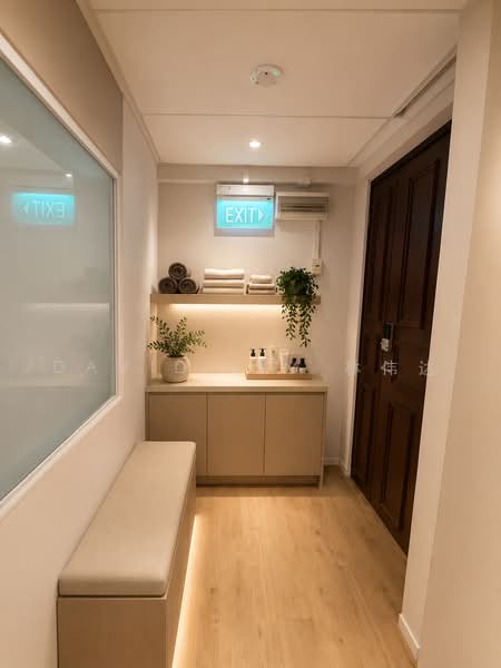 177 Toa Payoh Central, , 1,240 sqft, Shop / Shophouse For Sale, by David Lim 林伟达, 500216846 - Entrance - CommercialGuru.com.sg