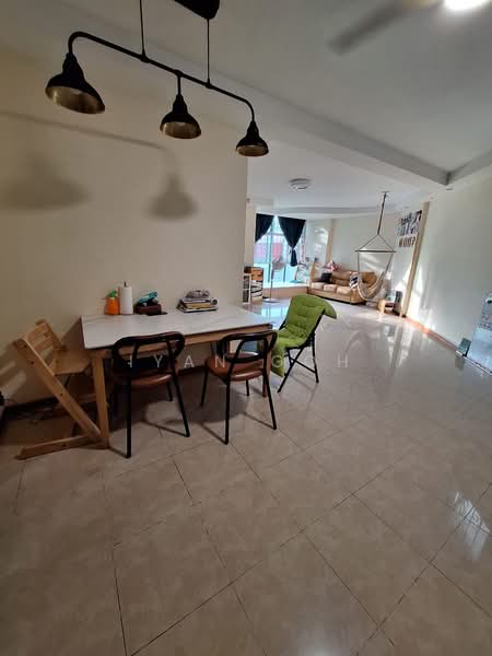 690B Woodlands Drive 75, 690B Woodlands Drive 75, Room Rental, 120 sqft, HDB Flat For Rent, by Iyan Goh, 500216850 - Living Room - PropertyGuru.com.sg