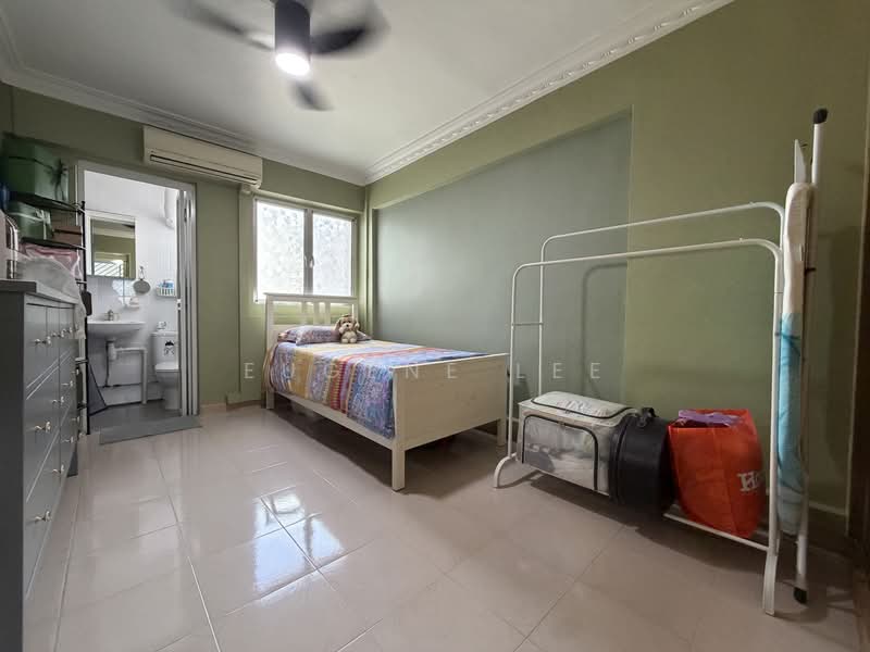 407 Sin Ming Avenue, 407 Sin Ming Avenue, 2 Bedrooms, 689 sqft, HDB Flat For Sale, by Eugene Lee, 500216866 - Bedroom - PropertyGuru.com.sg