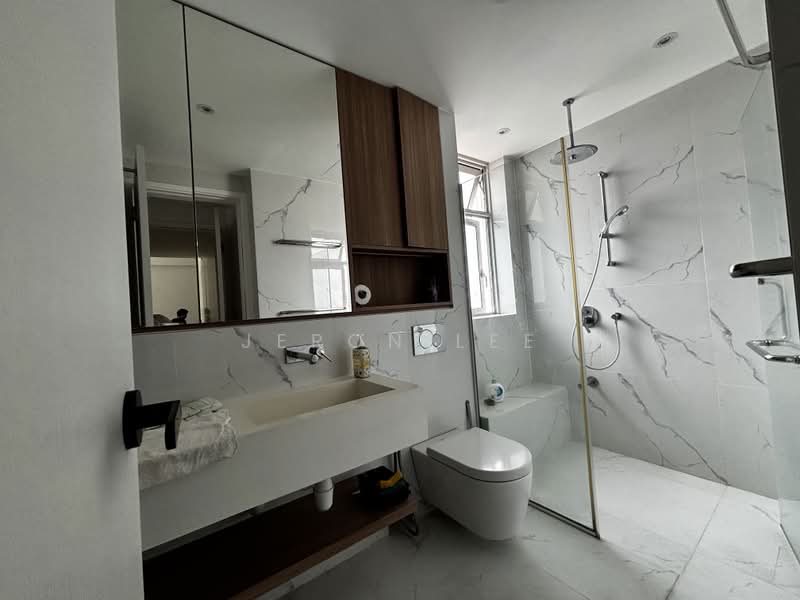 The Metropolitan Condominium, 6 Alexandra View, 2 Bedrooms, 1,033 sqft, Condominium For Sale, by Jeron Lee, 500216876 - Bathroom - PropertyGuru.com.sg