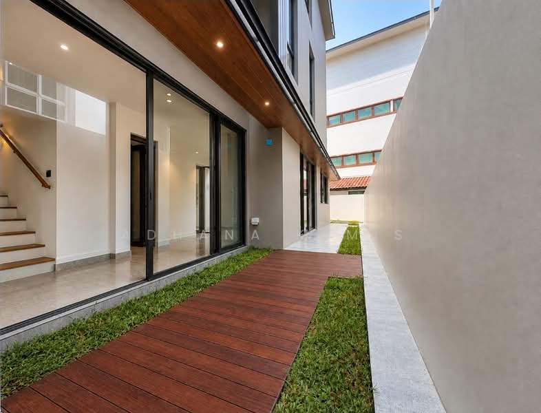 Telok Kurau Brand New Modern Semi-Detached with Lift, Telok Kurau/Joo Chiat/Koon Seng, Eunos / Geylang / Paya Lebar, 5 Bedrooms, 6,133 sqft, Semi-Detached House For Sale, by Adhana Kamis, 500216877 - Exterior - PropertyGuru.com.sg