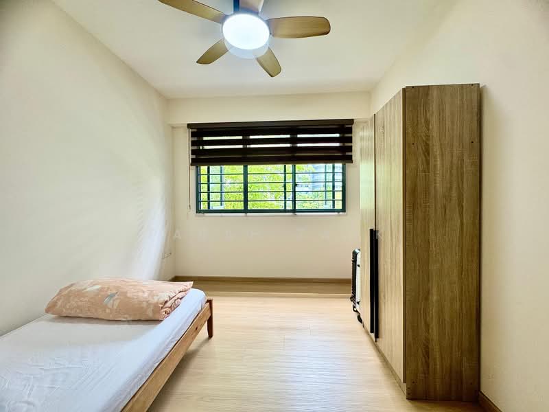 622A Tampines Avenue 12, 622A Tampines Avenue 12, 3 Bedrooms, 1,001 sqft, HDB Flat For Sale, by Farah Zack, 500216879 - Bedroom - PropertyGuru.com.sg