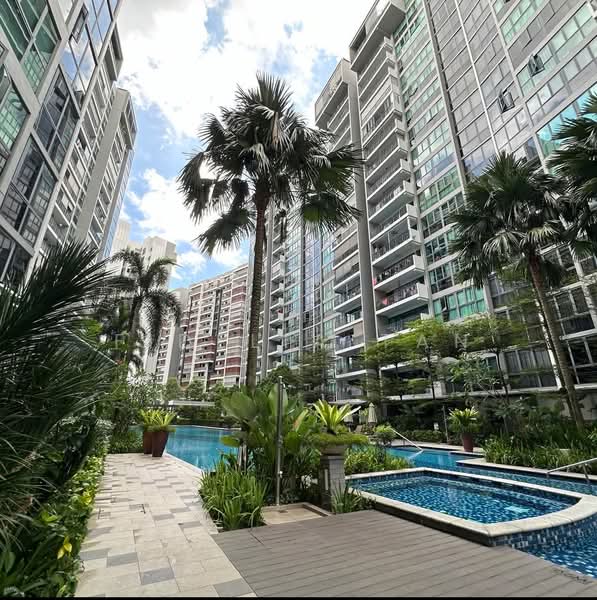 Esparina Residences, 117 Compassvale Bow, Studio, 400 sqft, Executive Condominium For Rent, by Fidelia Tan, 500216880 - Warm / Cold Outdoor Jacuzzi - PropertyGuru.com.sg