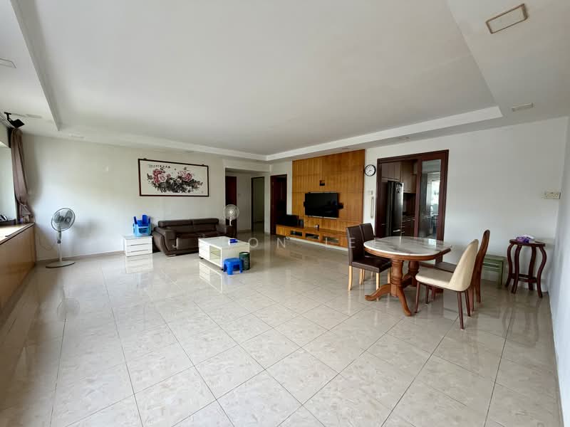 912 Hougang Street 91, 912 Hougang Street 91, 3 Bedrooms, 1,292 sqft, HDB Flat For Sale, by Jeron Lee, 500216884 - Living Room - PropertyGuru.com.sg