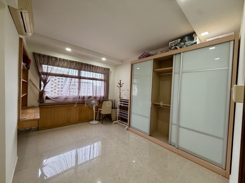 912 Hougang Street 91, 912 Hougang Street 91, 3 Bedrooms, 1,292 sqft, HDB Flat For Sale, by Jeron Lee, 500216884 - Bedroom - PropertyGuru.com.sg