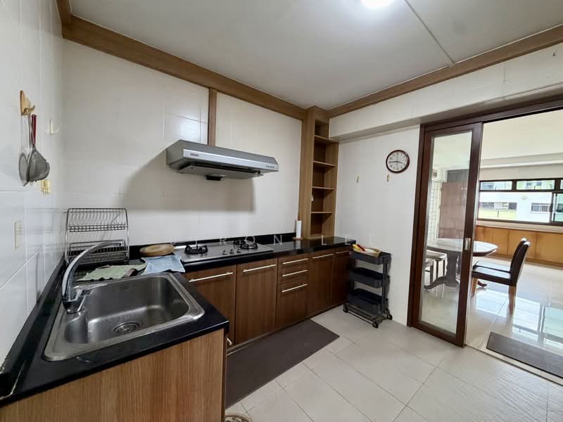 912 Hougang Street 91, 912 Hougang Street 91, 3 Bedrooms, 1,292 sqft, HDB Flat For Sale, by Jeron Lee, 500216884 - Kitchen - PropertyGuru.com.sg