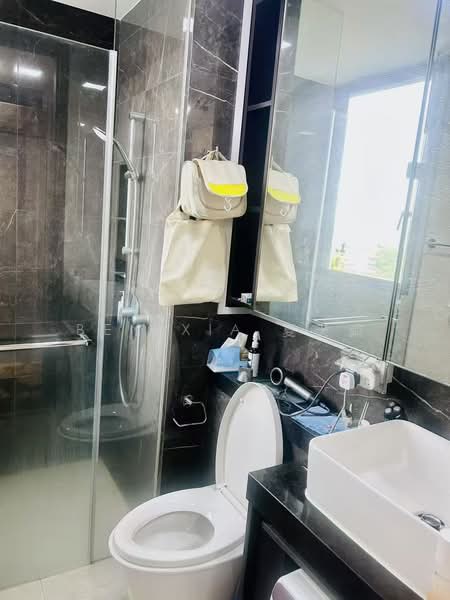 Parc Clematis, 6 Jalan Lempeng, Room Rental, 120 sqft, Condominium For Rent, by Ben XIA 夏天鹏, 500216885 - Bathroom - PropertyGuru.com.sg