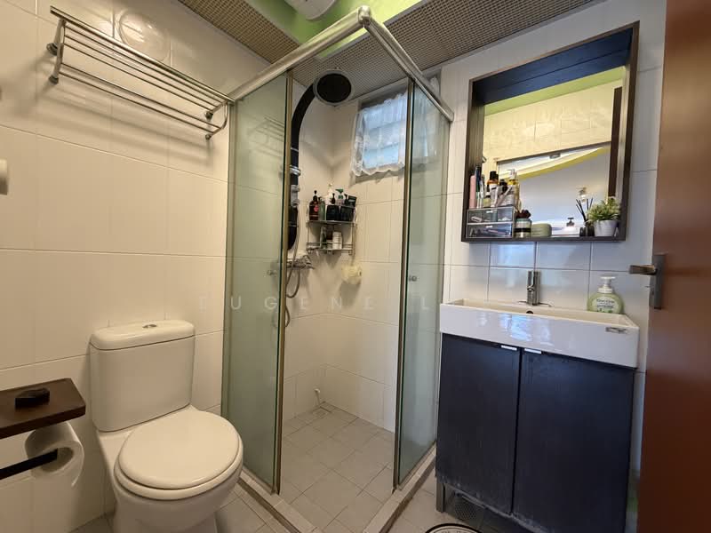 416B Fernvale Link, 416B Fernvale Link, 3 Bedrooms, 1,206 sqft, HDB Flat For Sale, by Eugene Lee, 500216887 - Bathroom - PropertyGuru.com.sg