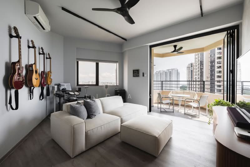 Bayshore Park, 60 Bayshore Road, 3 Bedrooms, 1,292 sqft, Condominium For Sale, by Felicia Ang, 500216890 - Living Room - PropertyGuru.com.sg