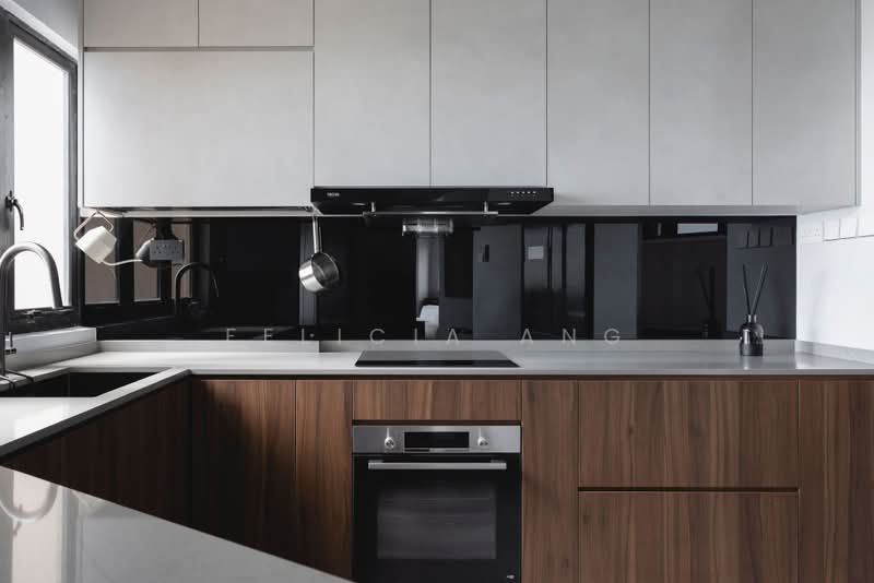 Bayshore Park, 60 Bayshore Road, 3 Bedrooms, 1,292 sqft, Condominium For Sale, by Felicia Ang, 500216890 - Kitchen - PropertyGuru.com.sg