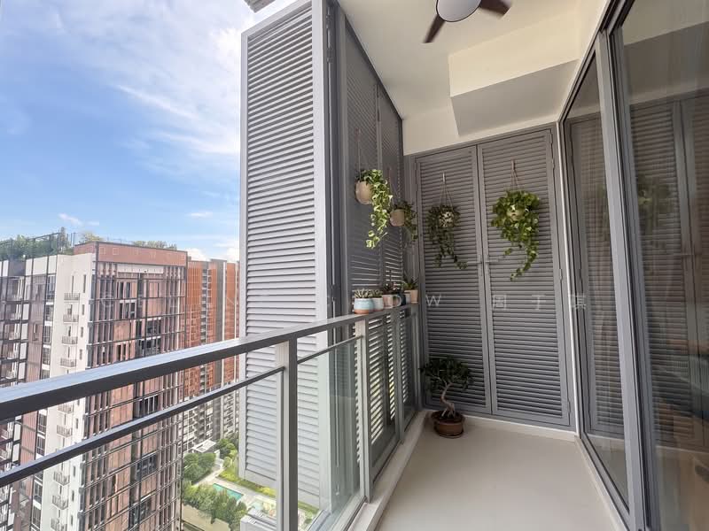 The Hillier, 2 Hillview Rise, 2 Bedrooms, 807 sqft, Condominium For Sale, by Celine Chow 周于琪, 500216892 - Balcony - PropertyGuru.com.sg