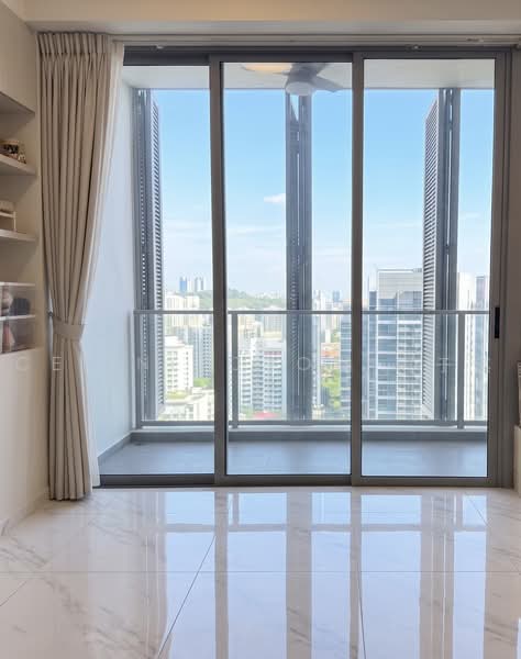 The Hillier, 2 Hillview Rise, 2 Bedrooms, 807 sqft, Condominium For Sale, by Celine Chow 周于琪, 500216892 - Second bedroom - PropertyGuru.com.sg