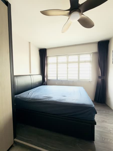 524A Costa Ris, 524A Pasir Ris Street 51, 3 Bedrooms, 1,001 sqft, HDB Flat For Sale, by Latha Kannan, 500216912 - Bedroom - PropertyGuru.com.sg
