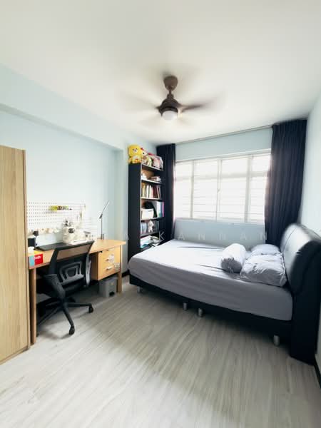 524A Costa Ris, 524A Pasir Ris Street 51, 3 Bedrooms, 1,001 sqft, HDB Flat For Sale, by Latha Kannan, 500216912 - Bedroom - PropertyGuru.com.sg