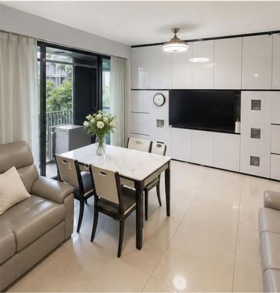 La Fiesta, 58 Sengkang Square, 4 Bedrooms, 990 sqft, Condominium For Sale, by Lucas Lee, 500216915 - PropertyGuru.com.sg