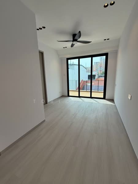metropole drive, , 5 Bedrooms, 3,759 sqft, Terraced House For Sale, by Tobio Sim, 500216920 - PropertyGuru.com.sg