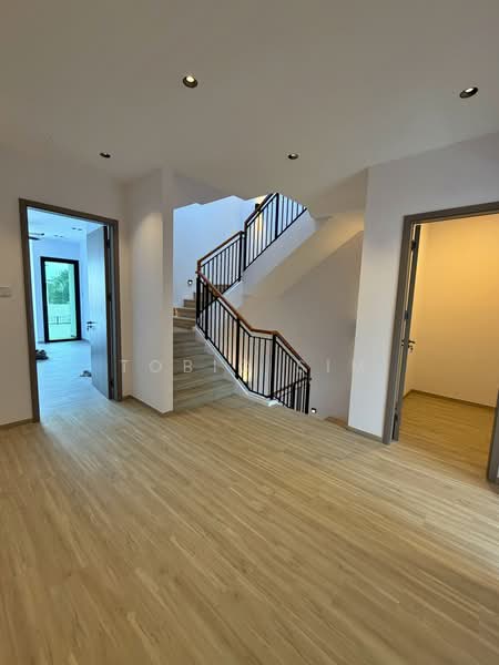 metropole drive, , 5 Bedrooms, 3,759 sqft, Terraced House For Sale, by Tobio Sim, 500216920 - PropertyGuru.com.sg