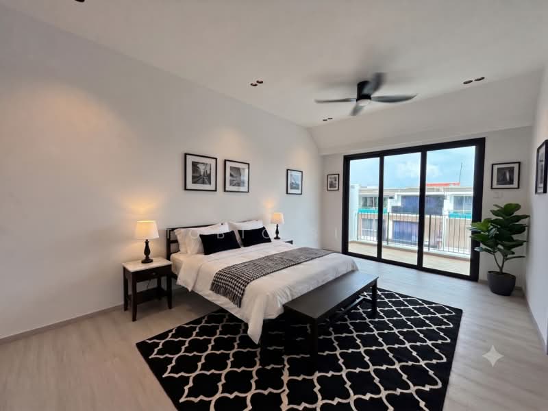metropole drive, , 5 Bedrooms, 3,759 sqft, Terraced House For Sale, by Tobio Sim, 500216920 - Bedroom - PropertyGuru.com.sg