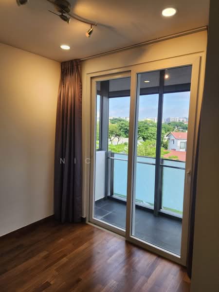 Kensington Square, 2 Jalan Lokam, 2 Bedrooms, 614 sqft, Apartment For Sale, by Nick Lee, 500216925 - Balcony - PropertyGuru.com.sg