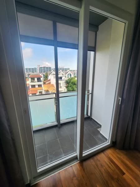 Kensington Square, 2 Jalan Lokam, 2 Bedrooms, 614 sqft, Apartment For Sale, by Nick Lee, 500216925 - Balcony - PropertyGuru.com.sg