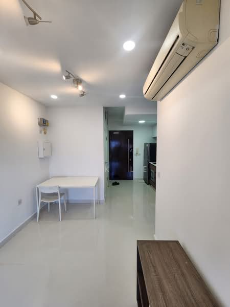 Kensington Square, 2 Jalan Lokam, 2 Bedrooms, 614 sqft, Apartment For Sale, by Nick Lee, 500216925 - Interior - PropertyGuru.com.sg