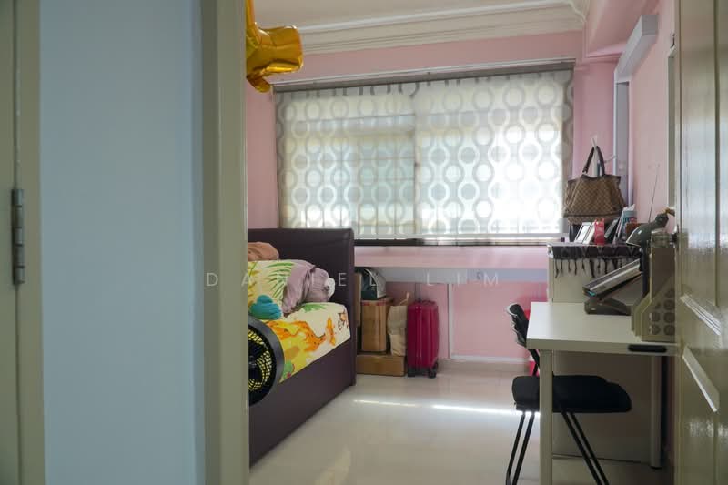 760 Woodlands Avenue 6, 760 Woodlands Avenue 6, 4 Bedrooms, 1,302 sqft, HDB Flat For Sale, by Daniel Lim, 500216928 - Bedroom - PropertyGuru.com.sg