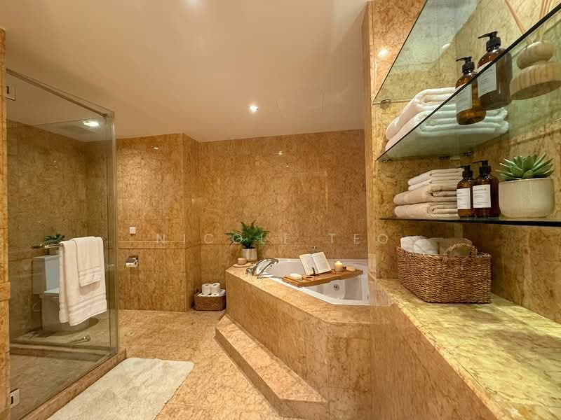 Orchard Scotts, 11 Anthony Road, 4 Bedrooms, 2,508 sqft, Condominium For Rent, by Nicole Teo, 500216930 - Master Bathroom - PropertyGuru.com.sg