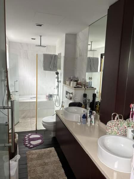 Jalan Buloh Perindu, Jalan Buloh Perindu, 6 Bedrooms, 6,572 sqft, Detached House For Sale, by April Chia, 500216933 - Bathroom - PropertyGuru.com.sg