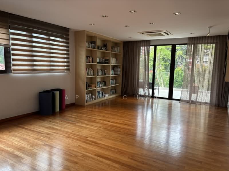 Jalan Buloh Perindu, Jalan Buloh Perindu, 6 Bedrooms, 6,572 sqft, Detached House For Sale, by April Chia, 500216933 - Living Room - PropertyGuru.com.sg