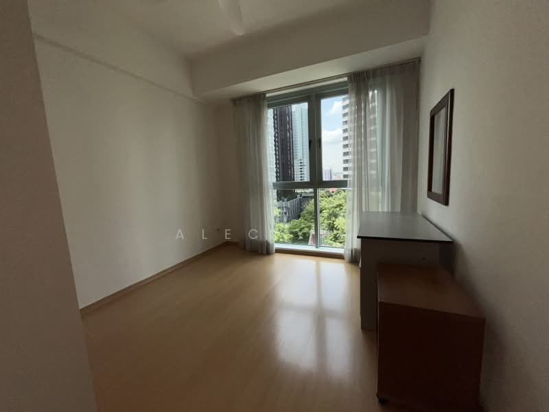 Gloucester Mansions, 10 Newton Road, 3 Bedrooms, 1,130 sqft, Condominium For Sale, by Alec Yun, 500216947 - View - PropertyGuru.com.sg