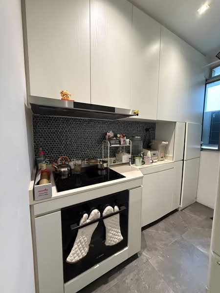 Bellezza @ Katong, 46 Ceylon Road, 2 Bedrooms, 1,345 sqft, Apartment For Sale, by Serene Soh, 500216966 - Kitchen - PropertyGuru.com.sg