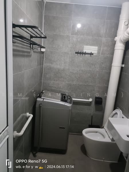 421 Choa Chu Kang Avenue 4, 421 Choa Chu Kang Avenue 4, 3 Bedrooms, 1,119 sqft, HDB Flat For Rent, by Ram (Ramalingam), 500216972 - Bathroom - PropertyGuru.com.sg