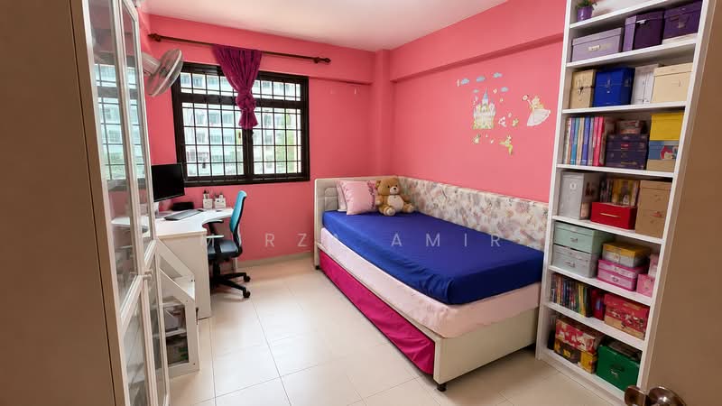 510 Woodlands Drive 14, 510 Woodlands Drive 14, 4 Bedrooms, 1,345 sqft, HDB Flat For Sale, by Mirza Amir, 500216973 - Bedroom - PropertyGuru.com.sg