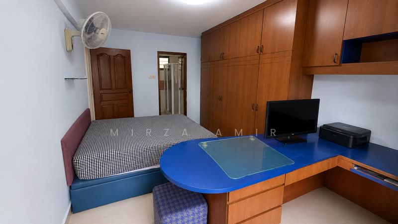 510 Woodlands Drive 14, 510 Woodlands Drive 14, 4 Bedrooms, 1,345 sqft, HDB Flat For Sale, by Mirza Amir, 500216973 - Master Bedroom - PropertyGuru.com.sg
