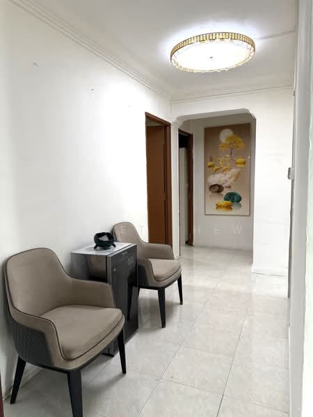 844 Woodlands Avenue 4, 844 Woodlands Avenue 4, 4 Bedrooms, 1,140 sqft, HDB Flat For Sale, by Janet Chew, 500216984 - Corridor - PropertyGuru.com.sg