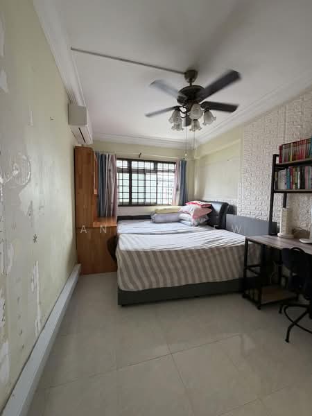 844 Woodlands Avenue 4, 844 Woodlands Avenue 4, 4 Bedrooms, 1,140 sqft, HDB Flat For Sale, by Janet Chew, 500216984 - Bedroom - PropertyGuru.com.sg