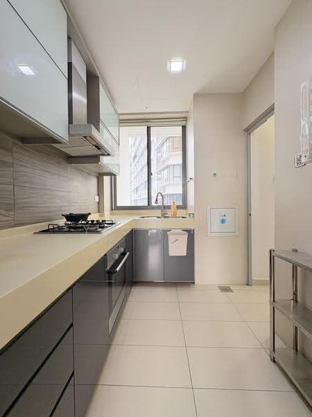 Riverside Melodies, 26A Saint Michael's Road, Balestier / Toa Payoh, 2 Bedrooms, 1,076 sqft, Apartment For Sale, by Yao Xing, 500216994 - Kitchen - PropertyGuru.com.sg